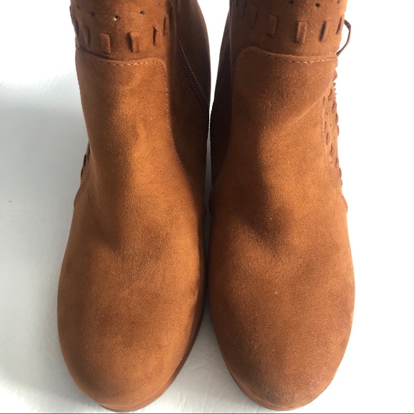 Excellent Condition!! Fringe Ankle Boots - Picture 2 of 7